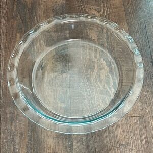 Pyrex Pie Plate Clear Glass Ruffled Scalloped Edges Bakeware C209 9.5"